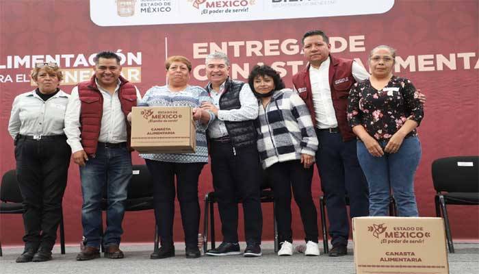 Fortalecen a mujeres de Chicoloapan con entrega de 4 mil despensas
