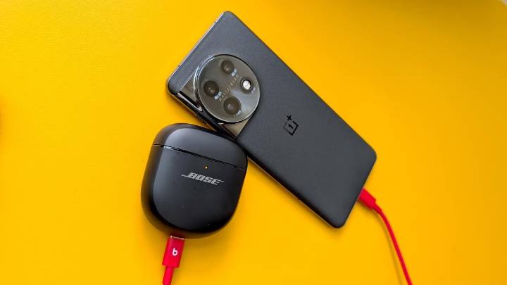 What is reverse charging? How to use my favorite mobile feature