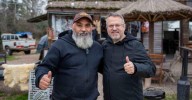 Diego Valenzuela llevó su campaña a Las Heras y Navarro: “Vamos a pintar la Provincia de violeta”