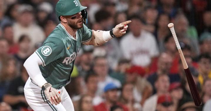 Trevor Story gives Red Sox MLB-best 10th walk-off win of season and a 2