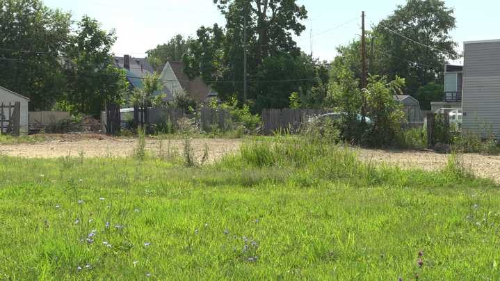 After months of neighbor complaints, demolition debris in east Toledo have been cleaned up
