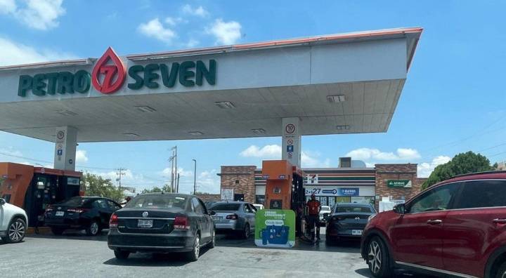 Sheinbaum rechaza desabasto de gasolina; “es un tema que ya se está atendiendo”
