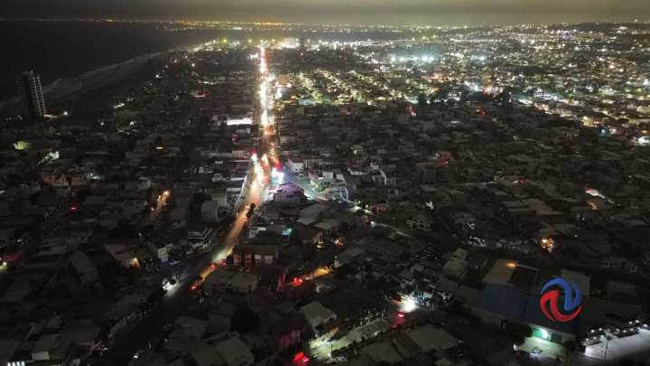 Caída de postes dejó sin luz por dos horas a un sector de Playas de Tijuana