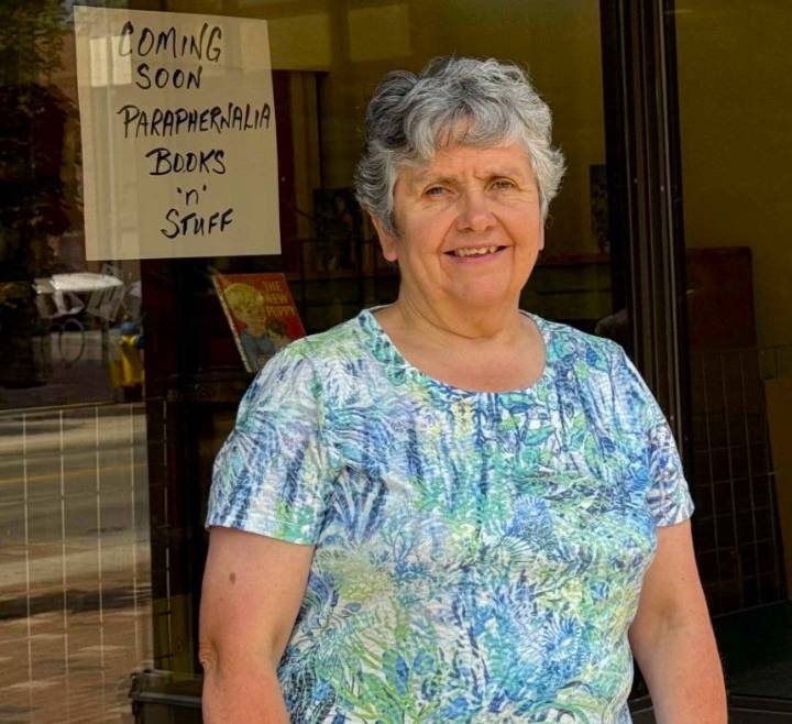 Businesses unite after fire to keep downtown bookstore alive
