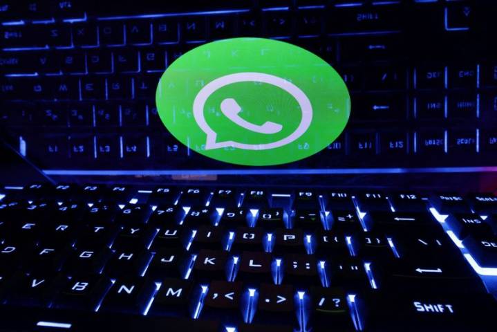WhatsApp says Russia is trying to block it