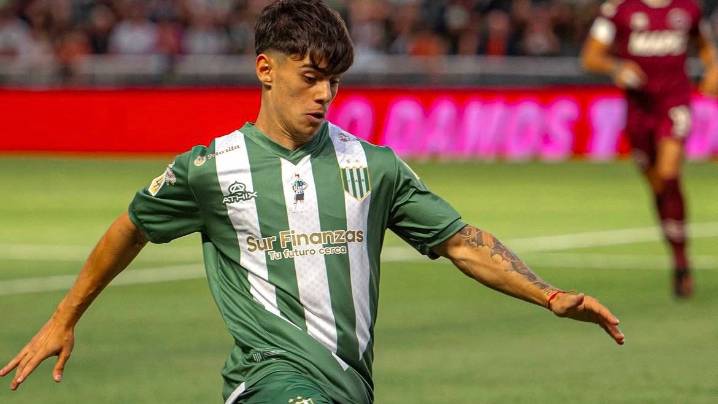 Banfield pierde a un jugador clave y se despide rumbo a Europa