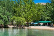 La playa de Castilla-La Mancha en uno de los pueblos más bonitos de España: ideal para escapar del calor