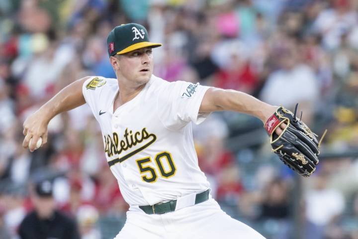 Athletics hit three home runs in 10
