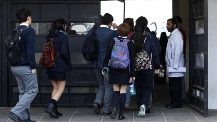 Escolar terminó con convulsiones tras agresión de compañero en Coronel