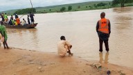 Más de 40 desaparecidos tras volcar una embarcación en Nigeria