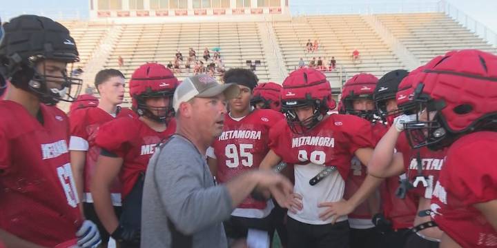 25 News Football Tour - Metamora Redbirds