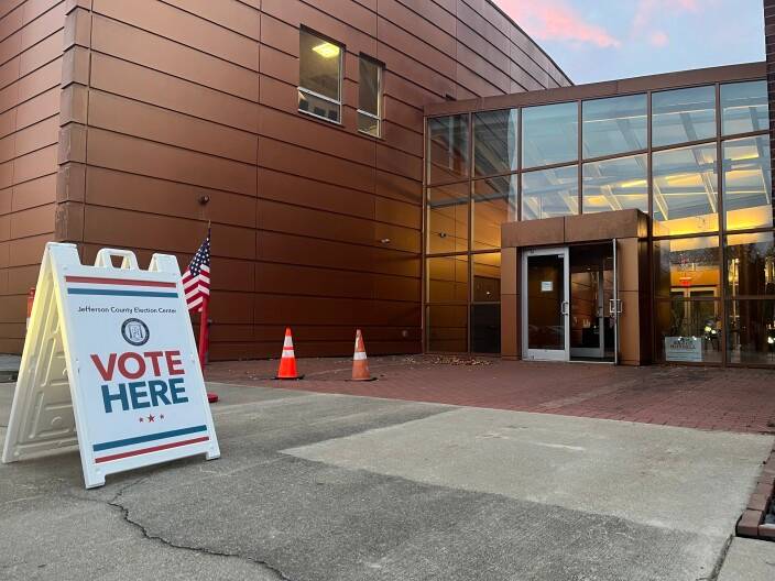 Kentucky lawmakers discuss plans to enshrine voting rights restoration