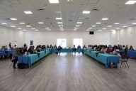 Fortalecen colaboración entre educación y empresa