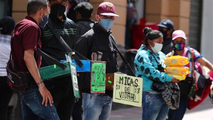 Más de la mitad de los trabajadores en Ecuador en la informalidad