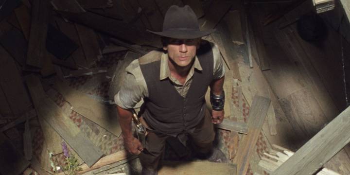Daniel Craig's Certified Rotten Sci-Fi Western 'Cowboys & Aliens' Finds New Success on Peacock Streaming