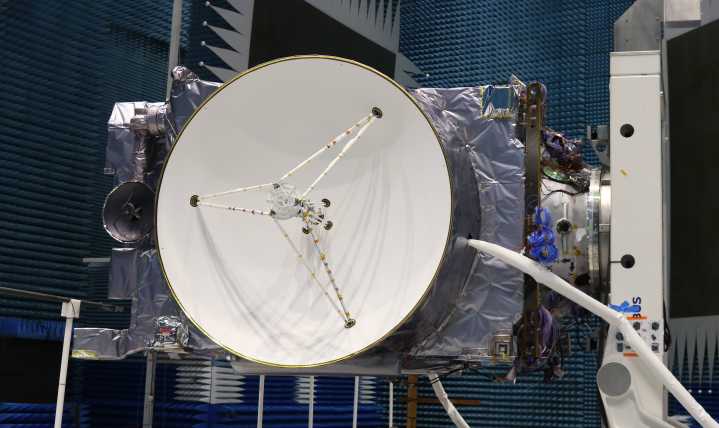 ESA engineers trace anomaly in silent spacecraft to code bug • The Register