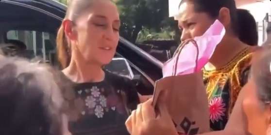 Sheinbaum rechaza regalo enviado por exgobernador de Guerrero