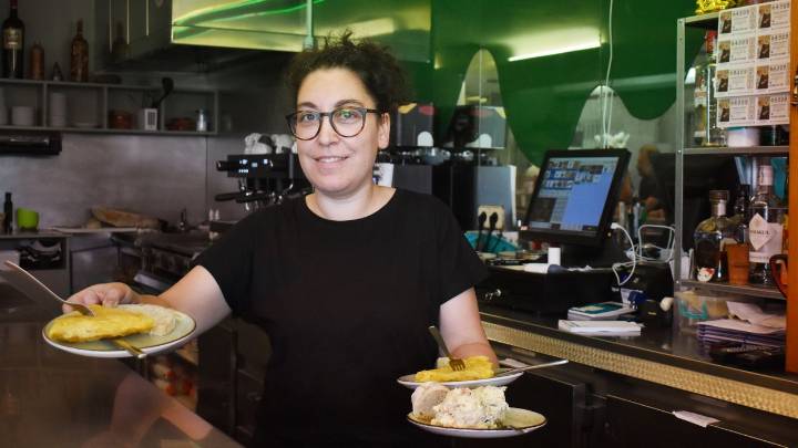 La clienta que evitó el cierre de su bar de siempre en A Coruña