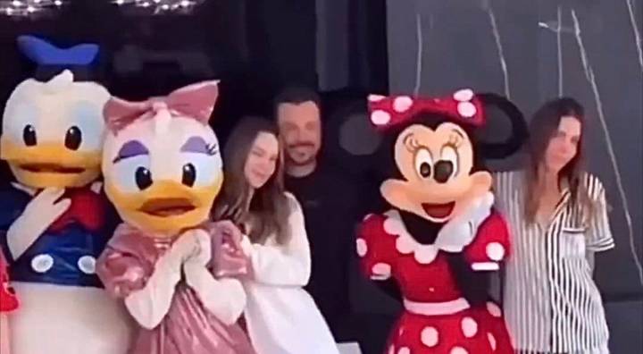 ¿Quién es José Luis García Parra, el político poblano que celebró en Disney con Belinda?