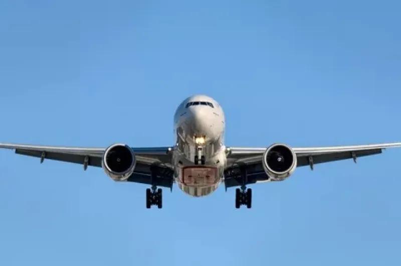 Argentina y El Salvador firmaron un acuerdo de "Cielos Abiertos"
