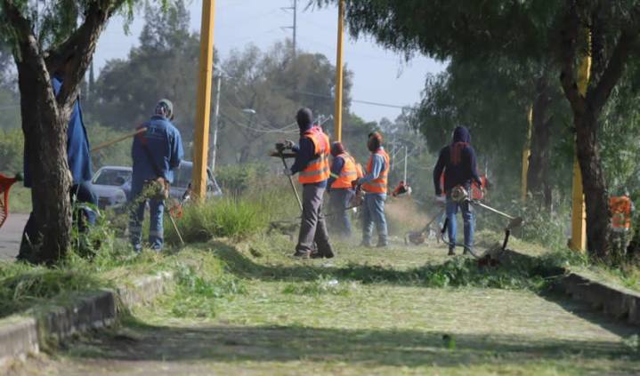 Realiza Municipio Operativo de Limpieza en Tercer Anillo al Poniente de la Ciudad