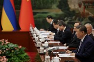 Xi lima asperezas en la cumbre de la OCS con Modi, que habla de un "siglo XXI de Asia"
