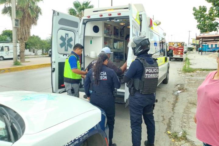 Intento de asalto deja a un hombre herido con arma blanca en Torreón