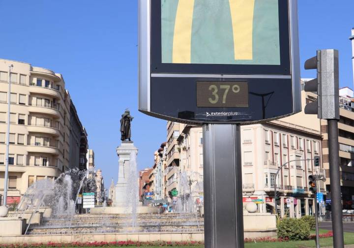 Llega el peor día de la ola de calor en León con aviso naranja y tormentas
