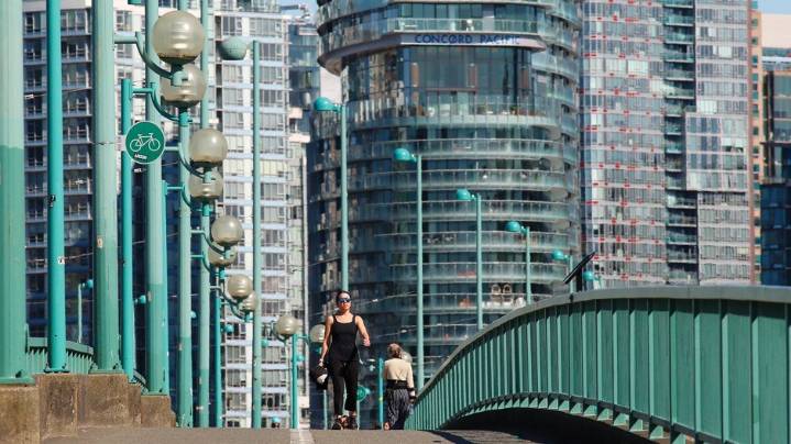 No penalties disclosed for B.C.'s land ownership registry
