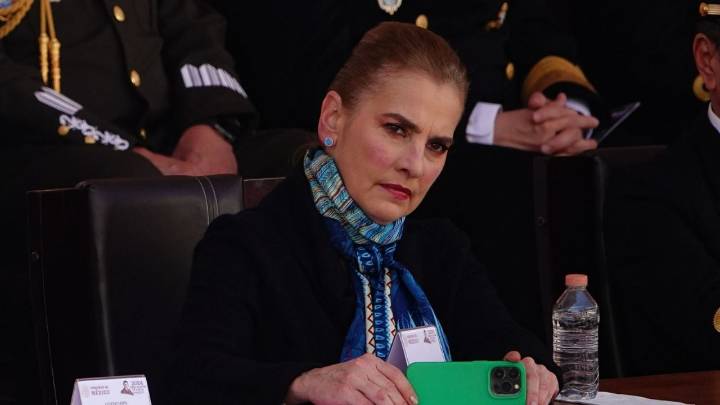 Beatriz Gutiérrez Müller no asistió a la entrevista de aspirantes en la BUAP; expresa respaldo a la actual rectora
