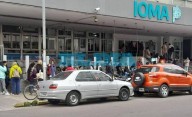 Prestadores de IOMA denuncian falta de pago y mala atención: largas filas en 46, 12 y 13