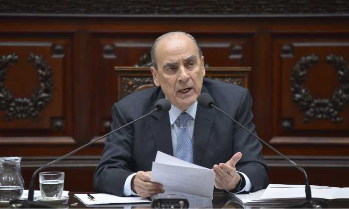 «El presidente no debió haber confiado en él»: Guillermo Francos cargó contra Spagnuolo
