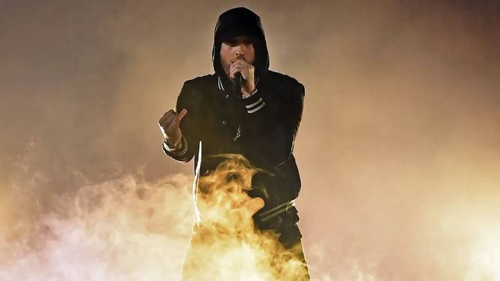 Eminem Disproves Claim That Nothing Rhymes with Silver in Viral Tweet