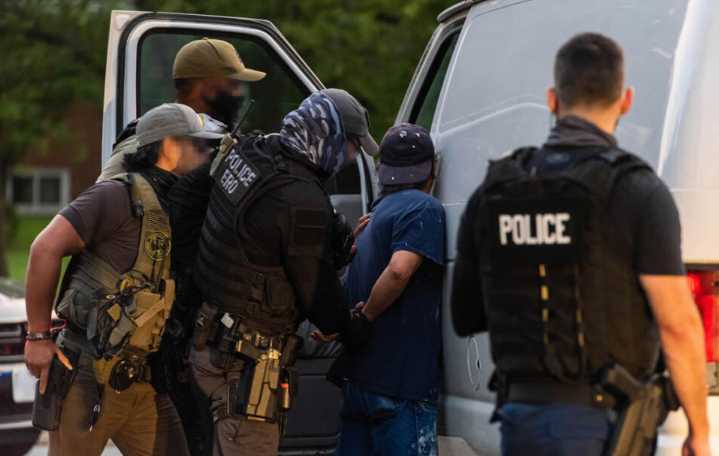 Trump desmantela oficinas de Derechos Civiles del DHS