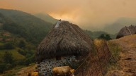 Los incendios forestales en Asturias llegan a Somiedo: las llamas amenazan la joya medioambiental de La Pornacal