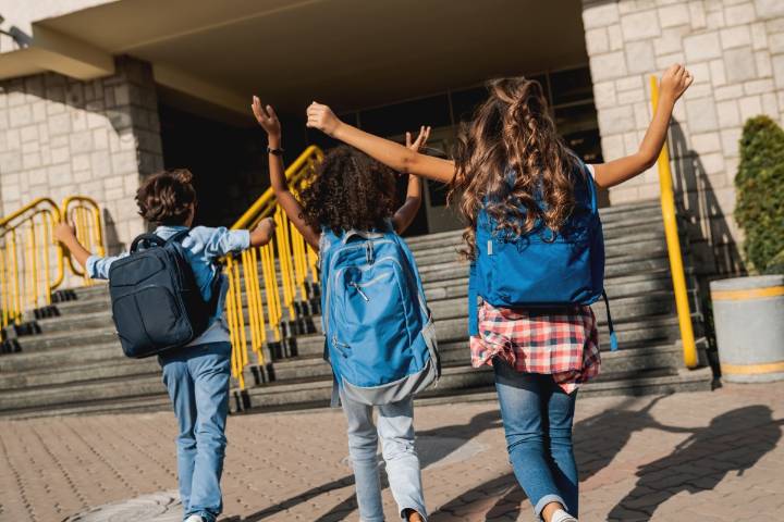 Calendario escolar NYC 2025-2026: cuándo es el regreso a clases