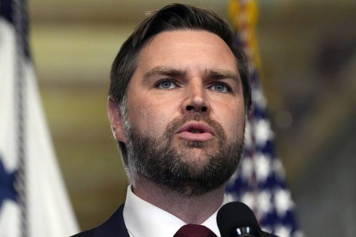 J.D. Vance descarta que la salud de Donald Trump esté en riesgo