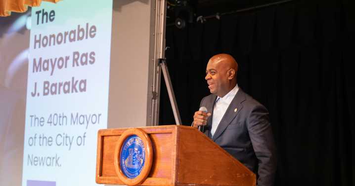 Mayor Baraka Rallies Great Oaks Legacy Charter School Educators to Launch School Year