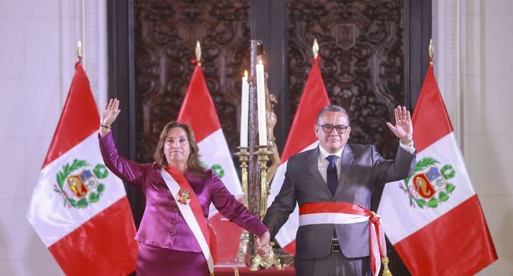 Santiváñez regresa como ministro de Justicia y llueven críticas contra presidenta