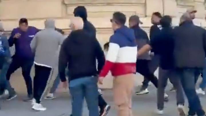 Máxima tensión en Junín a por Javier Milei: manifestantes y libertarios, a las piñas