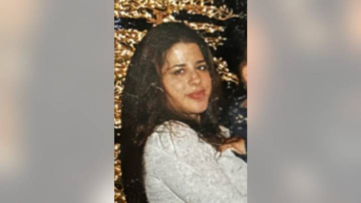 Melinna Garcia: Streamwood police search for 'endangered' missing woman