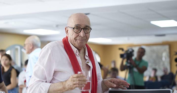 El pulso de Noblejas: su alcalde se niega a abandonar la huelga de hambre y llevará la protesta a Toledo