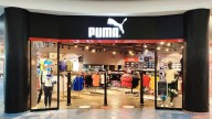 La fiebre retro continúa: las PUMA Shuffle regresan del cine ochentero a los looks urbanos de 2025