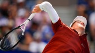 Wimbledon champions Jannik Sinner and Iga Swiatek get off to good starts at the US Open