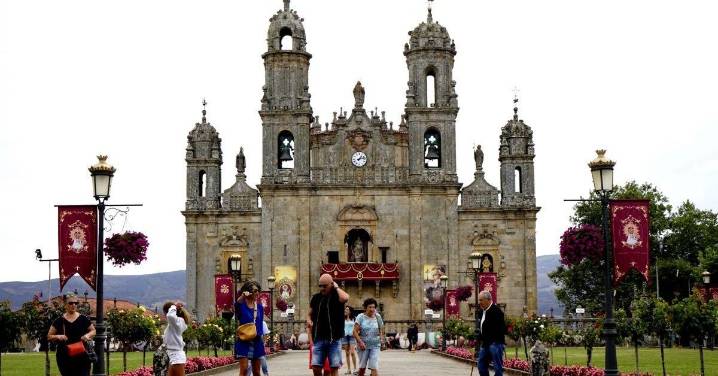 Programa: Os Milagros ya luce de gala: el sábado arranca la novena