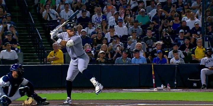 Aaron Judge, Cody Bellinger, Giancarlo Stanton hit back-to