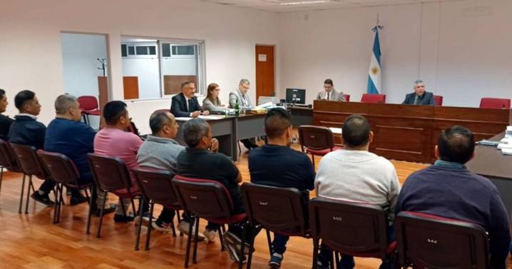 Anulan parte de la condena en una causa por vejaciones