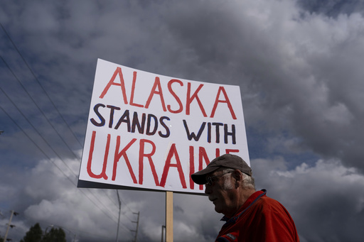 Photos of the Putin-Trump summit in Alaska