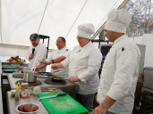 Santo Tomás rescata la cocina tradicional chilena en la Fiesta de la Longaniza 2025.