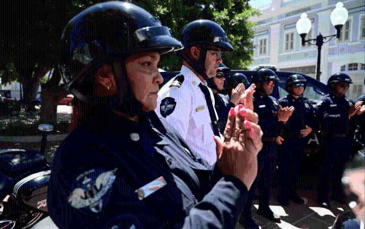 Oposición a proyecto para aumentar a $3,000 el salario base de los policías municipales